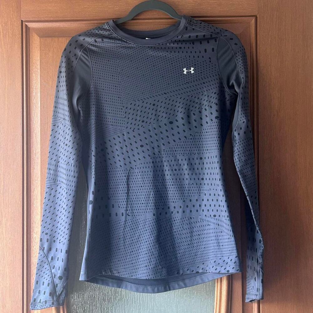 Under armour cold gear long sleeve grey‎ small women's warm winter